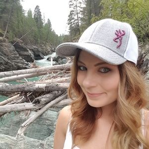 Meet your Posher, Kaylie